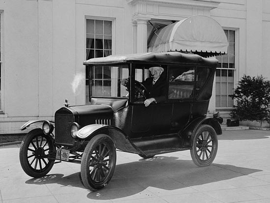 Ford Motor Company super-fan Ernest Franke, a retired D.C. baker, drove circles around the White House hoping to show off his 1921 Ford model to Henry Ford when the car magnate met with FDR on April 27, 1938. Franke eventually was shooed away by guards. (Source: Library of Congress)
