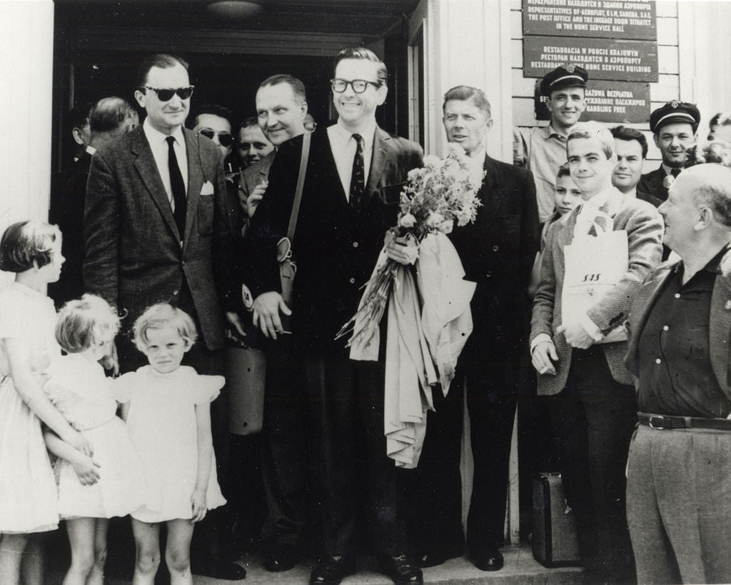 Conover is greeted with a huge welcome in Poland. Source: Wikimedia Commons Conover is greeted with a huge welcome in Poland. Source: Wikimedia Commons
