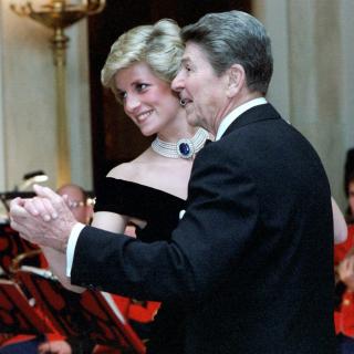 Princess Diana and President Reagan dancing on November 9, 1985. (Source: Ronald Reagan Presidential Library via Wikipedia)