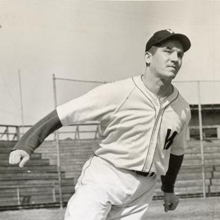 Bert Shepard running while wearing his Washington Senators baseball uniform.