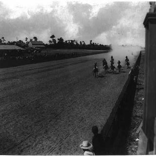 Horse racing was a popular pasttime in Washington during the early 19th century. (Photo source: Library of Congress)