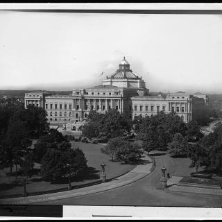 “Washington D.C., Library of Congress 1897-1910.” (Photo Source: Library of Congress) Detroit Publishing Co., Copyright Claimant, and Publisher Detroit Publishing Co. Washington, D.C., Library of Congress. District of Columbia United States, Washington D.C, None. [Between 1897 and 1910] Photograph. https://www.loc.gov/item/2016796190/