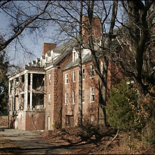 Now abandoned, Glenn Dale Hospital and Sanatorium was Washington's response to its Tuberculosis problem in the 1930s. (Photo source: Wikipedia)