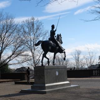 Joan of Arc statue (Source: Charlotte Muth)