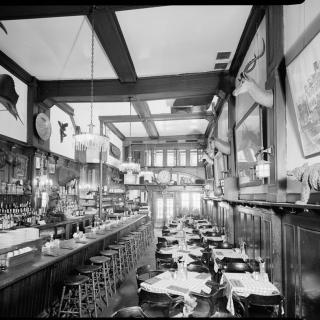 1980s photo of Old Ebbitt Grill interior from Historic American Buildings Survey. (Source: HABS DC-315, Library of Congress)