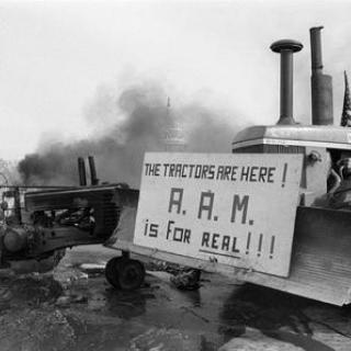 Tractors in front of the Capitol