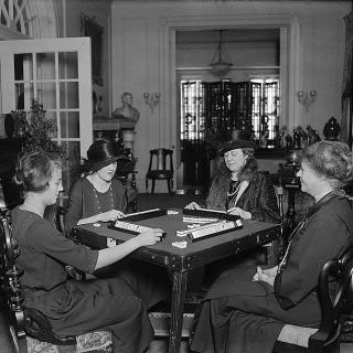 Women playing Mah Jongg in Washington, December 30, 1922. (Source: National Photo Company Collection, Library of Congress)
