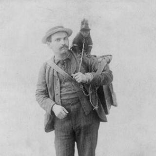 An Organ Grinder similar to one you might have seen on the streets of Washington in the late 19th century. (Photo source: Library of Congress)