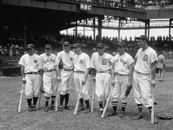Seven of the American League All-Star players, from left to right Lou Gehrig, Joe Cronin, Bill Dickey, Joe DiMaggio, Charlie Gehringer, Jimmie Foxx, and Hank Greenberg. All seven would eventually be elected to the Hall of Fame. (Source: Library of Congress)