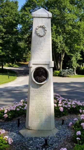 Photo of three-sided monument to Torrey in Mount Auburn Cemetery. Source: Mount Auburn Cemetery