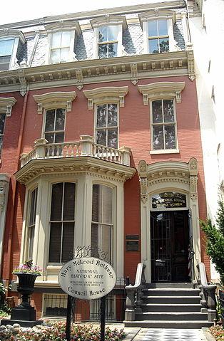 Exterior of the Mary McLeod Bethune Council House National Historic Site  (Source: Wikimedia Commons) 