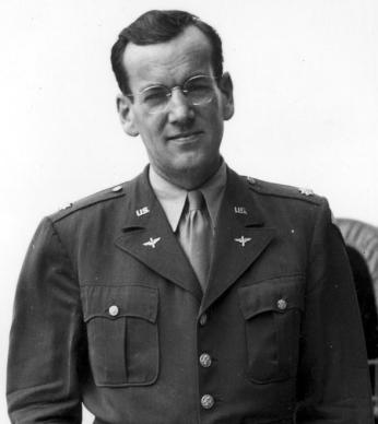 Glenn Miller during his service in the US Army Air Forces (Photo Source: Wikimedia Commons) https://commons.wikimedia.org/wiki/File:Glen_miller.jpg