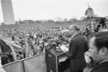 Gov. Lester Maddox of Georgia speaks to the rally at the Washington Monument in Washington, April 4, 1970 after “March for Victory”. (AP Photo/Bob Daugherty)