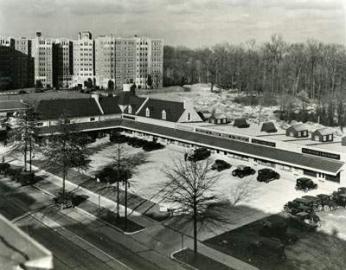 The Park and Shop ca. 1930, the time of its opening (credit: Cleveland Park Historical Society)