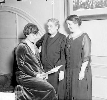 Carrie Weaver Smith with Jane Addams