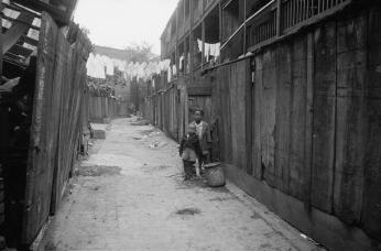 Two African American children in Washington, D.C. alley (Photo source: Library of Congress) Two African American children in Washington, D.C. alley (Photo source: Library of Congress)