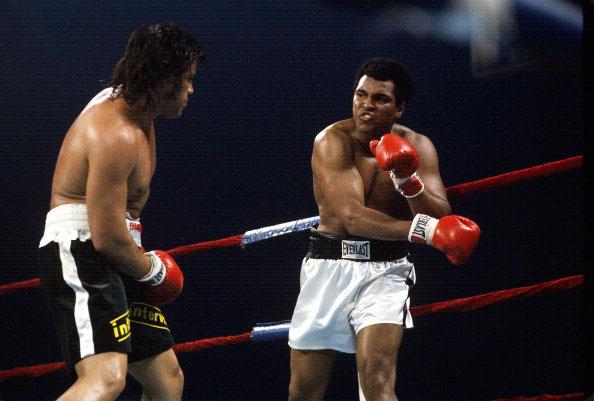 Mohammad Ali, right, throws a punch at Alfredo Evangelista, left, during an WBC/WBA heavyweight championship fight on May 16, 1977 at the Capital Center in Landover, Maryland. Ali won the fight with a unanimous decision. (Photo by Focus on Sport/Getty Images) Mohammad Ali, right, throws a punch at Alfredo Evangelista, left, during an WBC/WBA heavyweight championship fight on May 16, 1977 at the Capital Center in Landover, Maryland. Ali won the fight with a unanimous decision. (Photo by Focus on Sport/Getty Images)