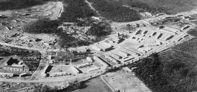 Greenbelt amidst construction, 1937 (Credit: LOC)
