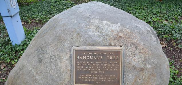Hangman's Tree marker in Falls Church. (Credit: Jacob Kaplan)