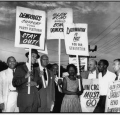 Picketers, including future Maryland State Senator Gwendolyn Greene Britt, stand outside Glen Echo Park in 1960. (Photo source: National Park Service)